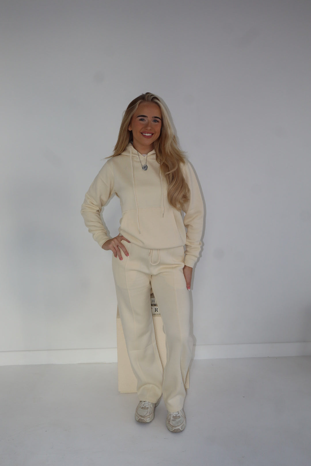 'Basic' Tracksuit In Cream