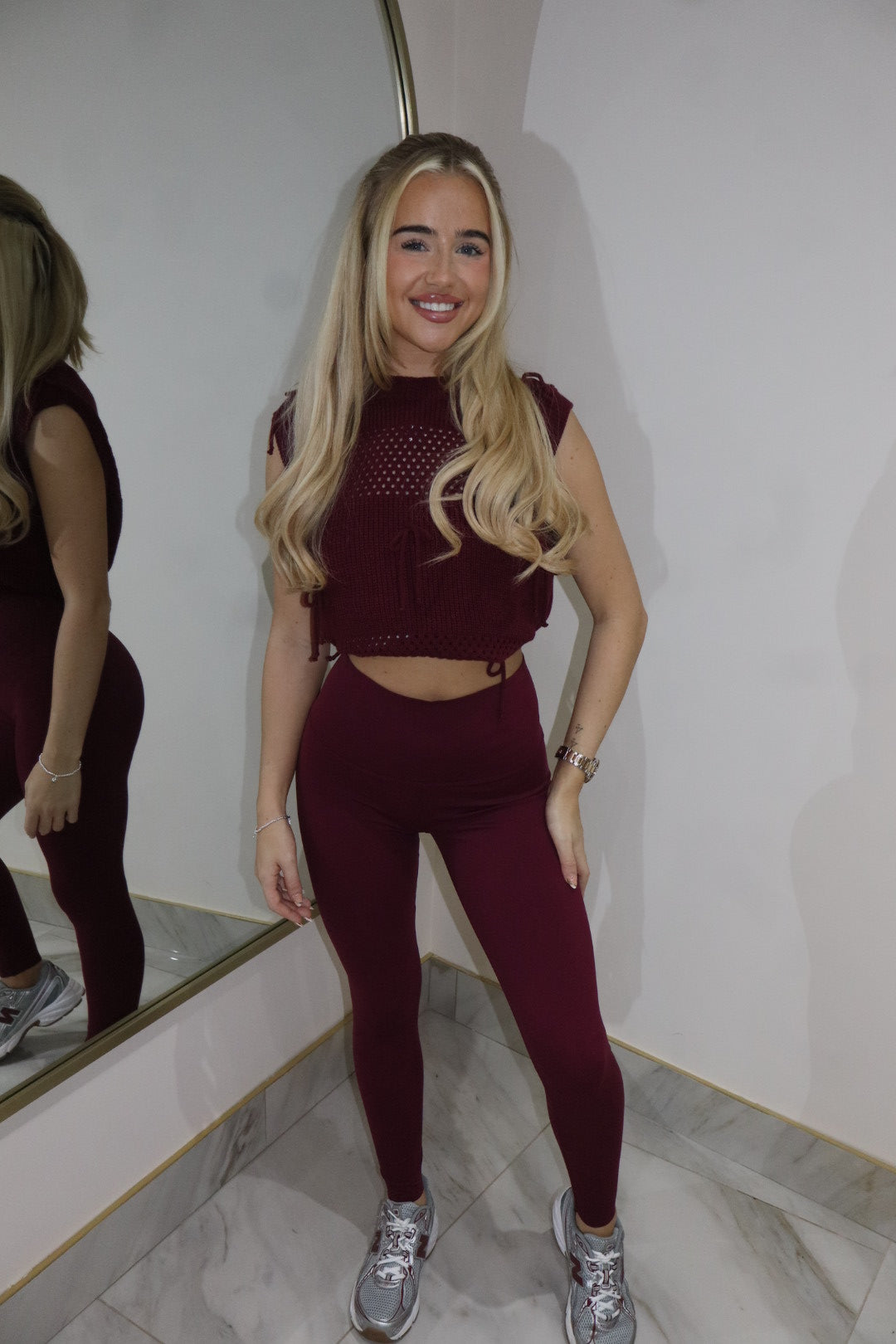 ‘Skims’ Leggings In Cherry