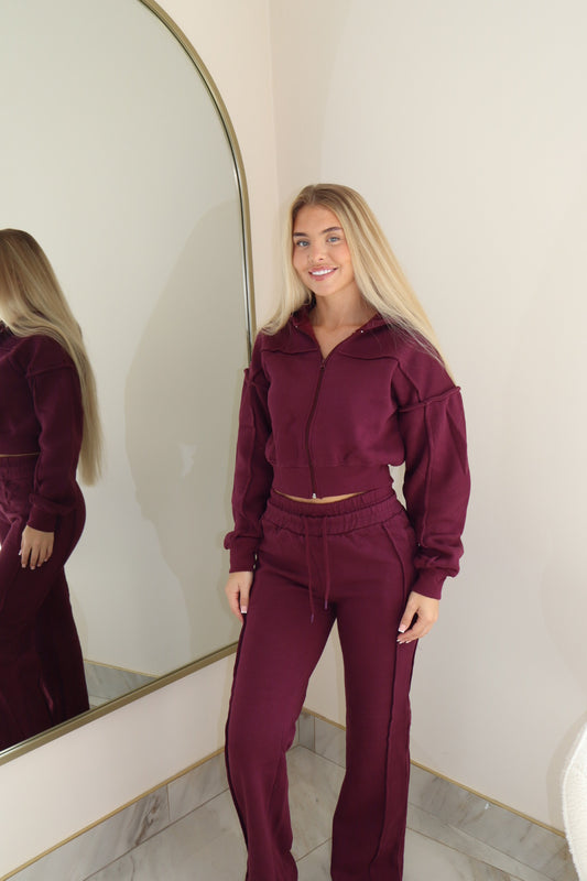 ‘Breathe’ Tracksuit In Wine