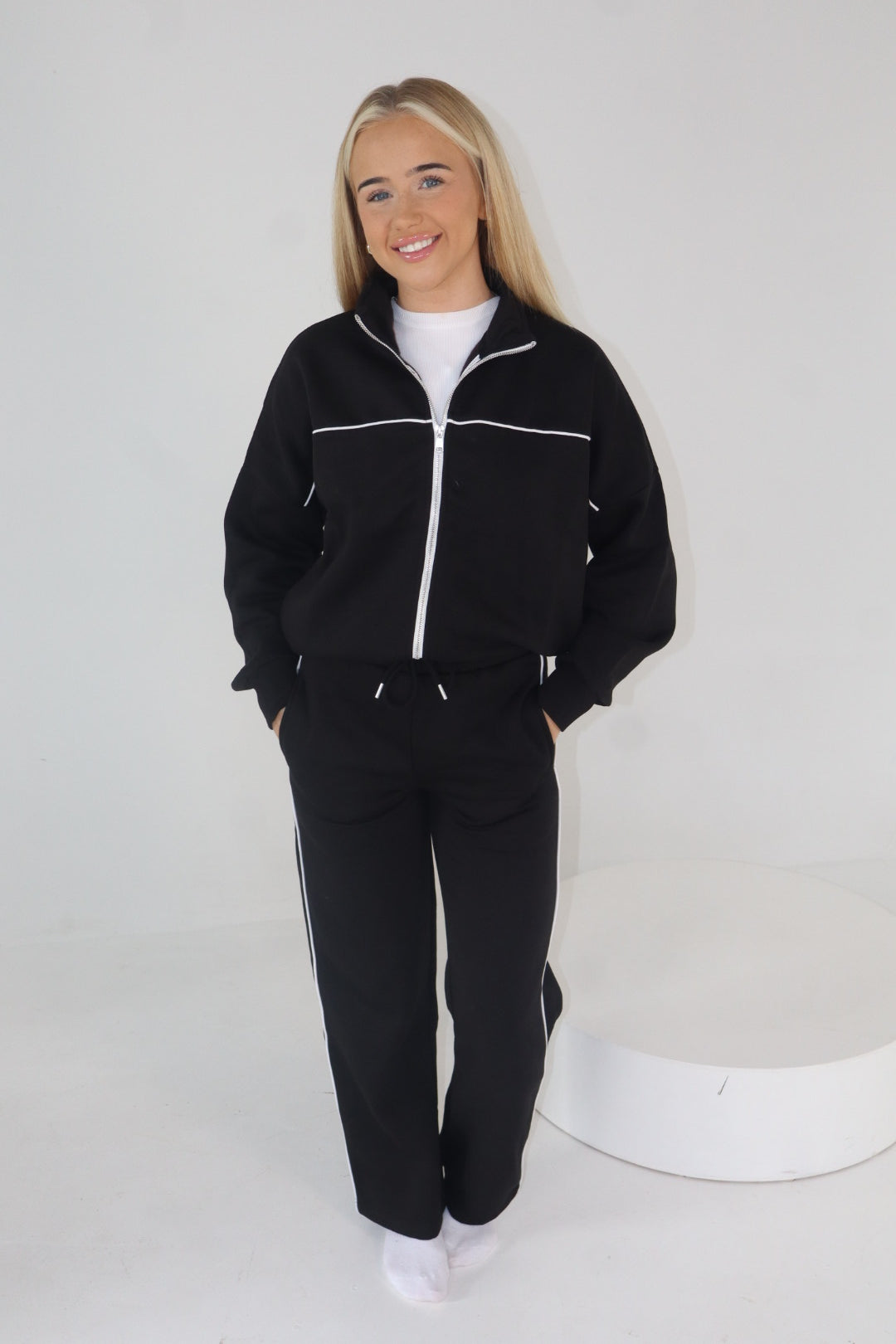 'Cloud' Tracksuit In Black