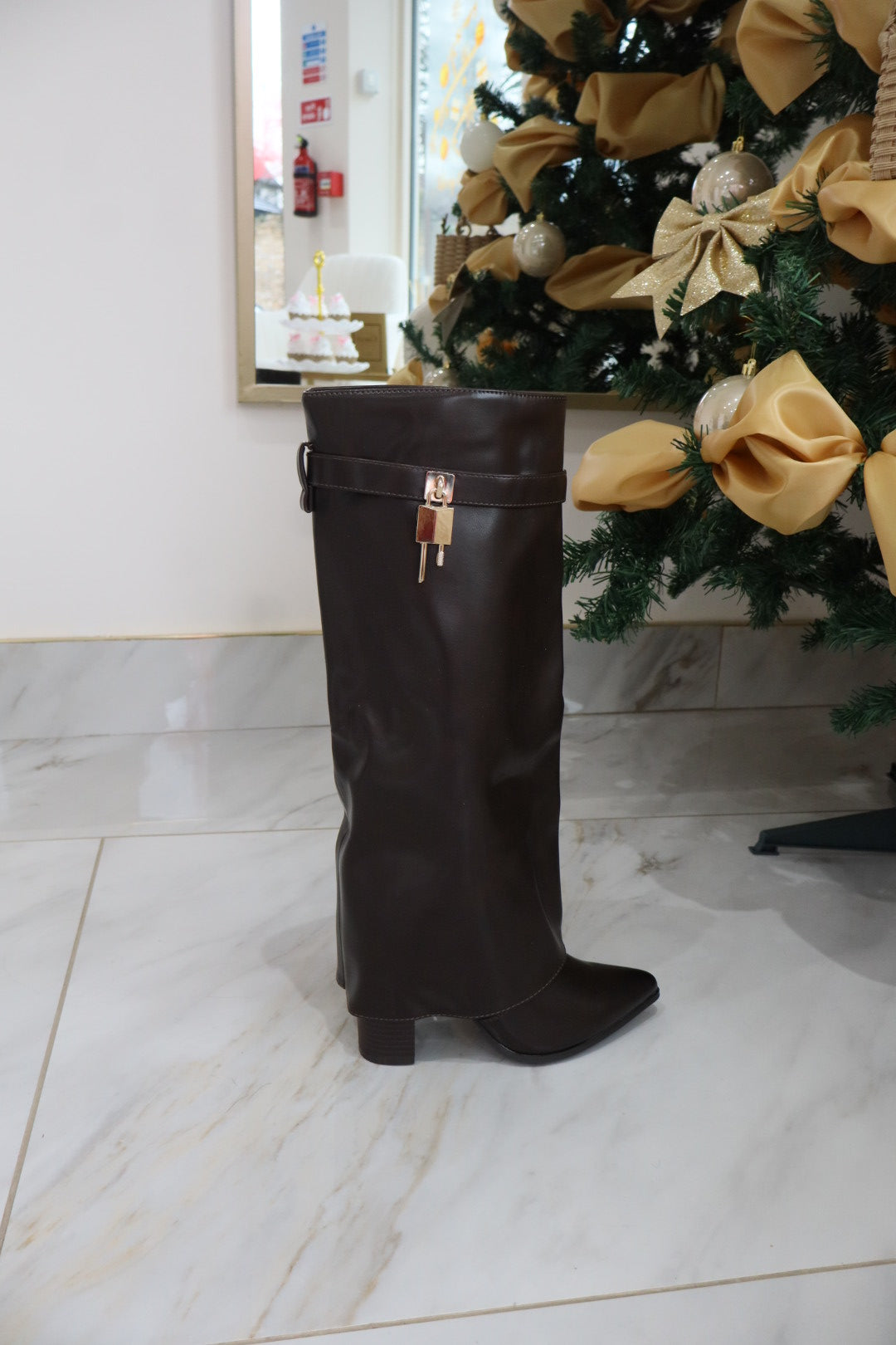 'Locket' Boots In Chocolate