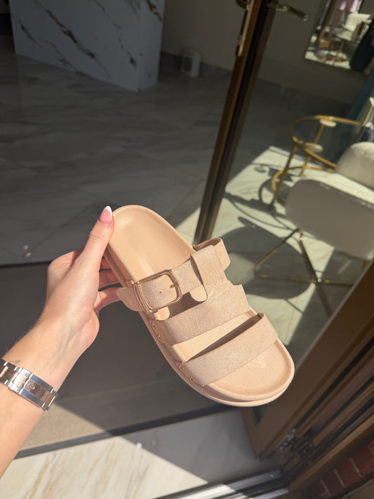 'Dune' Slider In Taupe