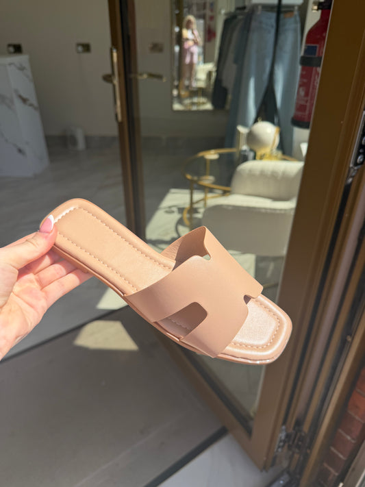 'H' Sliders In Beige